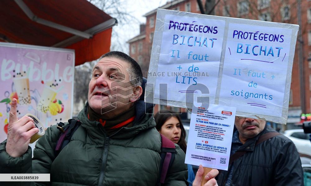 Rally Against The Replacement Of The Bichat And Beaujon Hospitals - Paris
