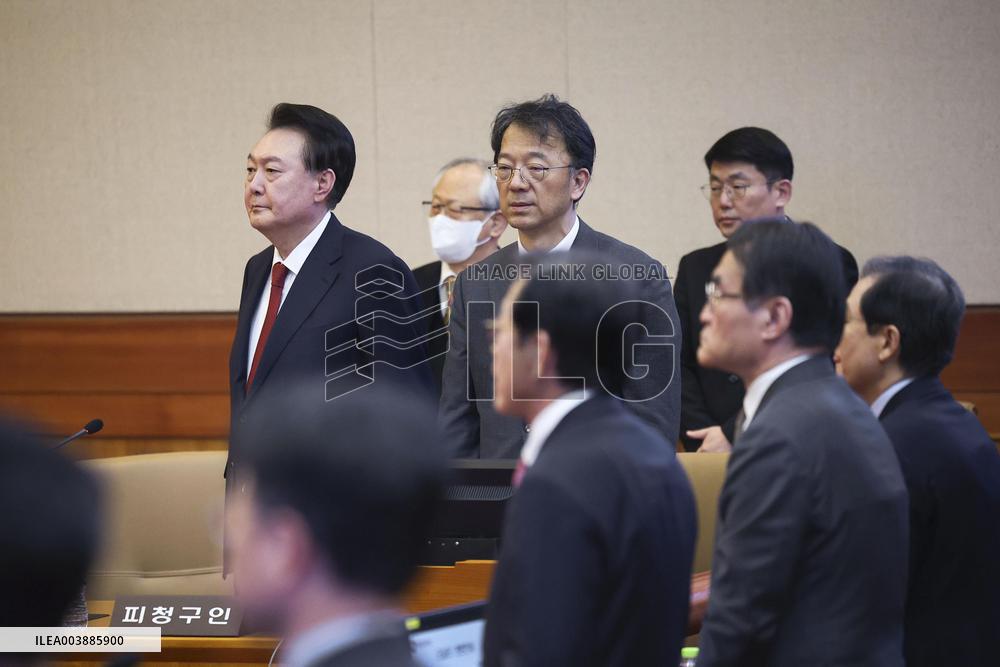 Impeached S. Korean president attends court hearing