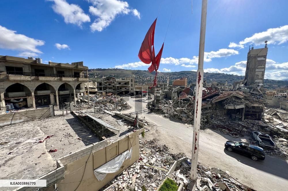 Lebanese Army Deploys In Bint Jbeil After Israeli Withdrawal