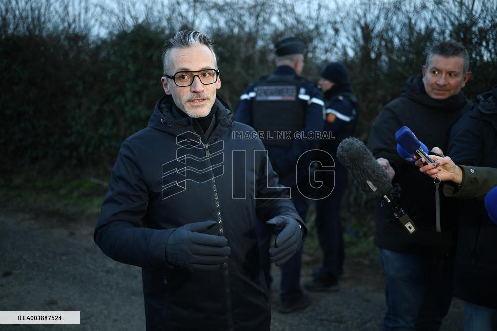 Monique Olivier During Lydie Loge's Research - Saint-Christophe-le-Jajole