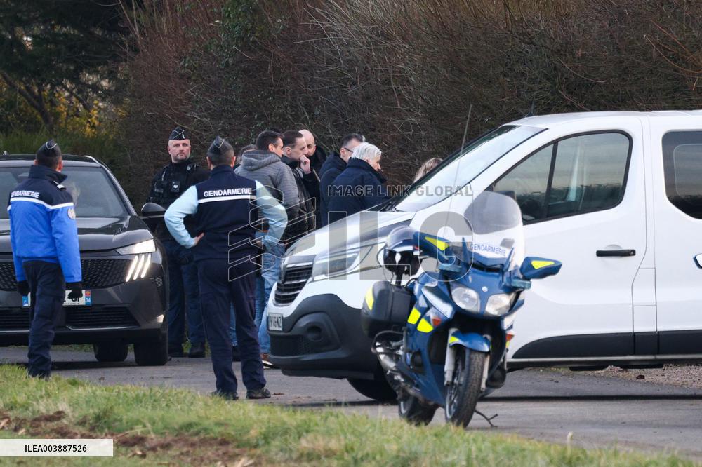 Monique Olivier During Lydie Loge's Research - Saint-Christophe-le-Jajole