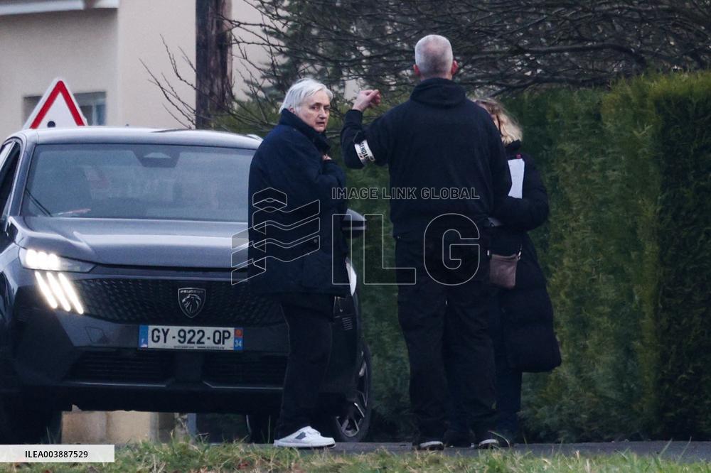 Monique Olivier During Lydie Loge's Research - Saint-Christophe-le-Jajole