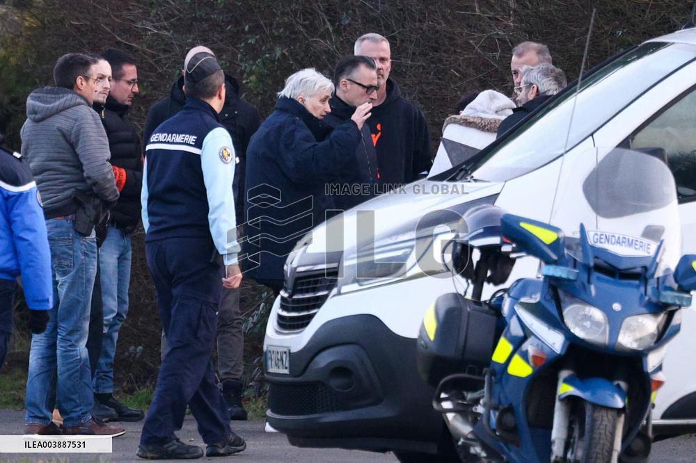 Monique Olivier During Lydie Loge's Research - Saint-Christophe-le-Jajole
