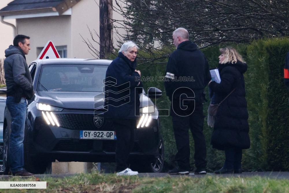 Monique Olivier During Lydie Loge's Research - Saint-Christophe-le-Jajole