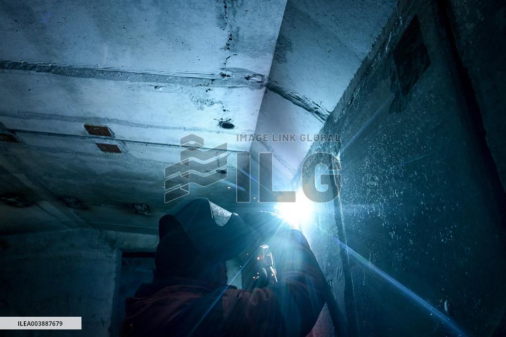 Bomb shelters installed in public spaces in Zaporizhzhia