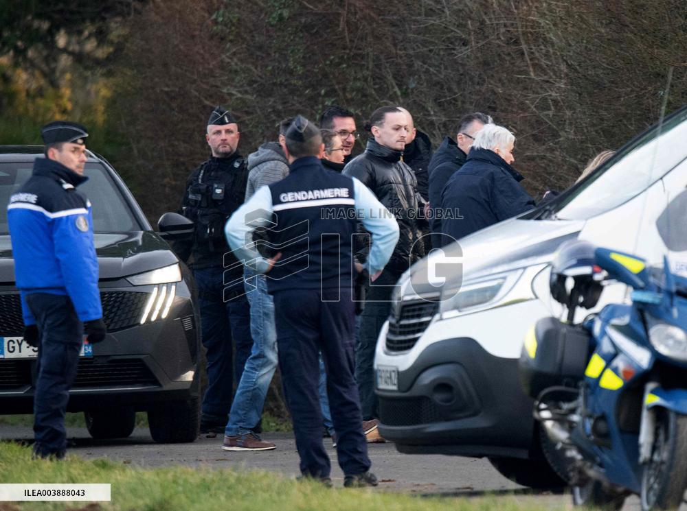 Monique Olivier During Lydie Loge's Research - Saint-Christophe-le-Jajole