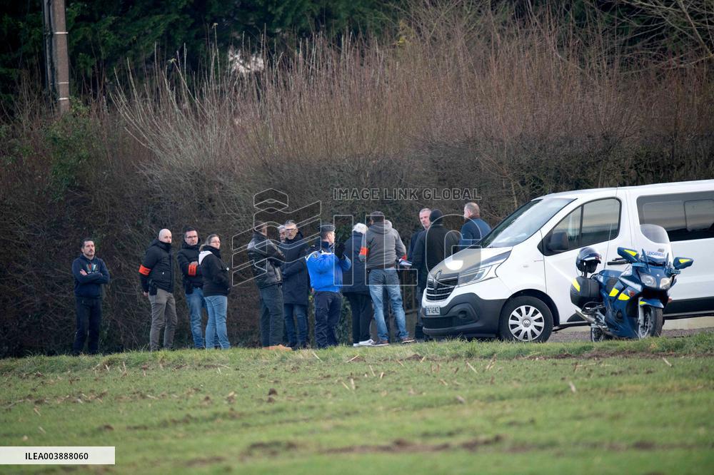 Monique Olivier During Lydie Loge's Research - Saint-Christophe-le-Jajole