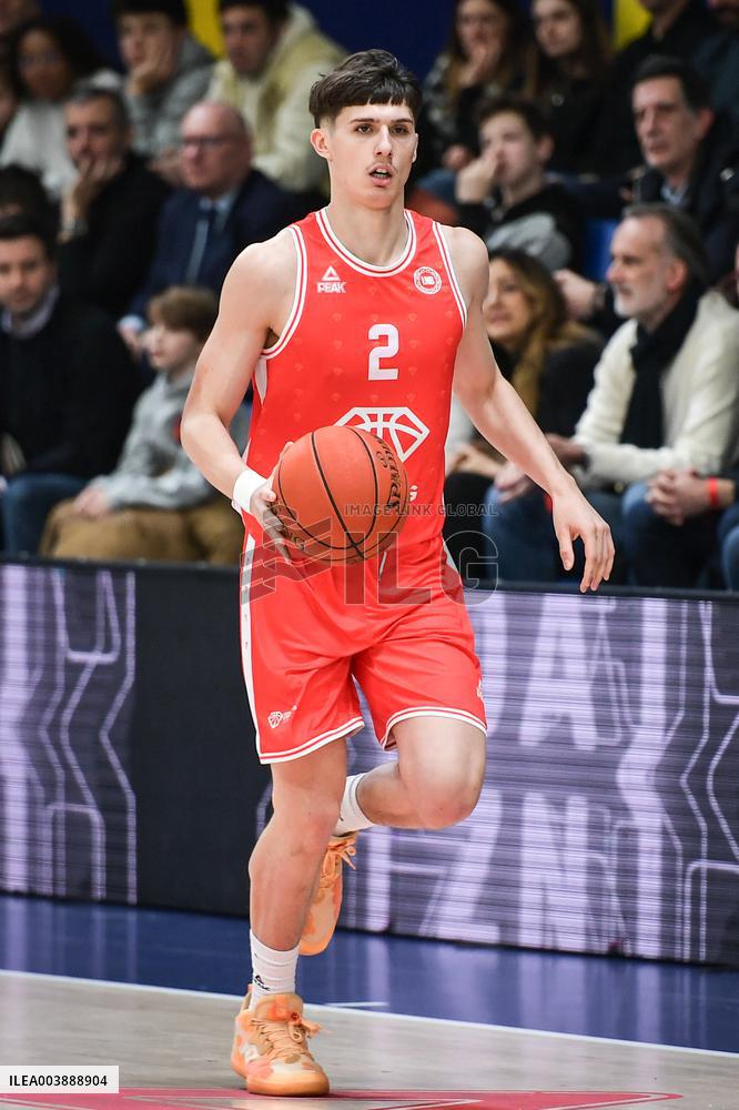 Basketball - Young Star Game - FA