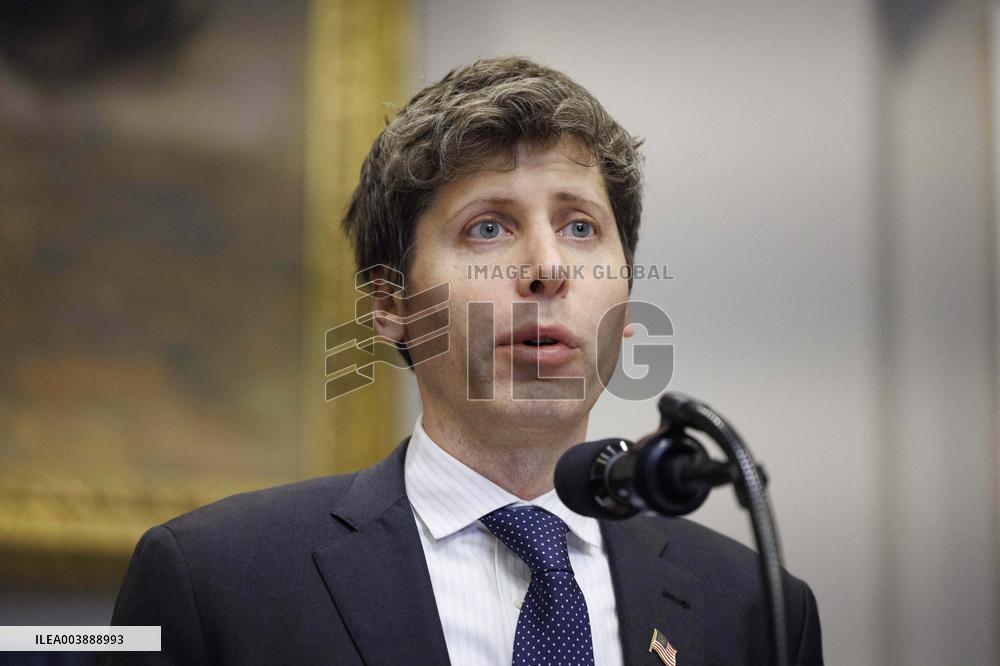 DC: President Donald Trump delivers remarks on AI Infrastructure in the Roosevelt Room
