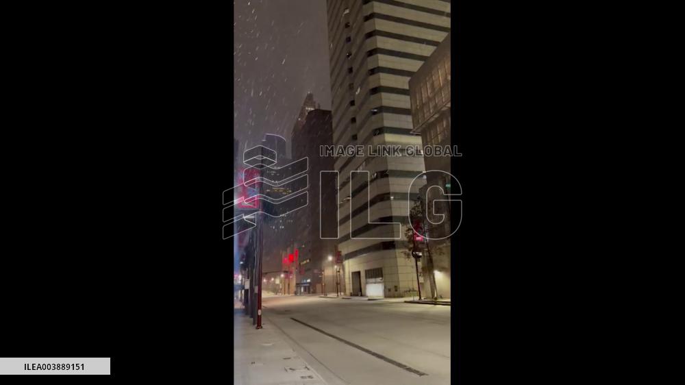 US: Rare Winter Storm Hits South, Bringing Heavy Snow, Sleet, And Ice 5