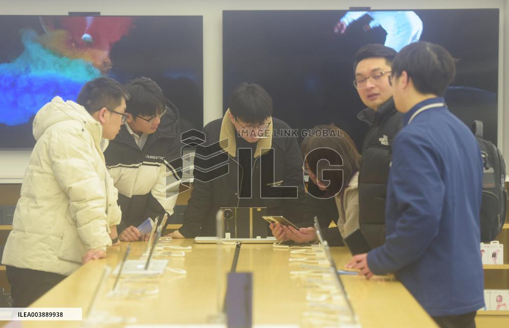 Huawei Top Chinese Mobile Phone Market in 2024 Q4