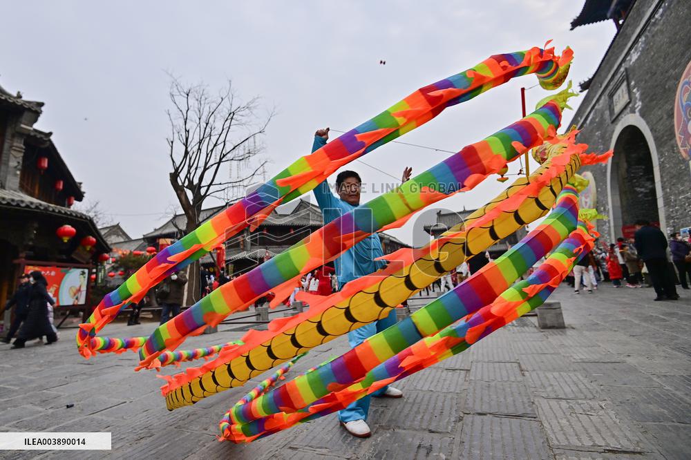 Daily Life in Qingzhou