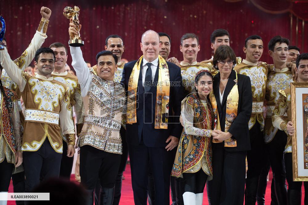 NO TABLOIDS: 47th International Circus Festival -Monaco