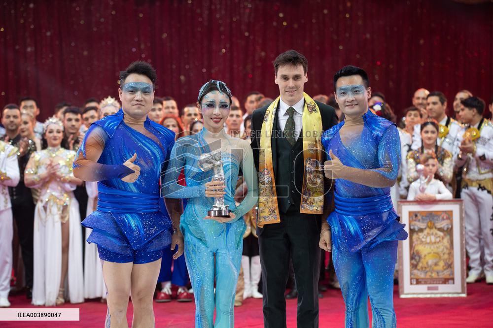NO TABLOIDS: 47th International Circus Festival -Monaco