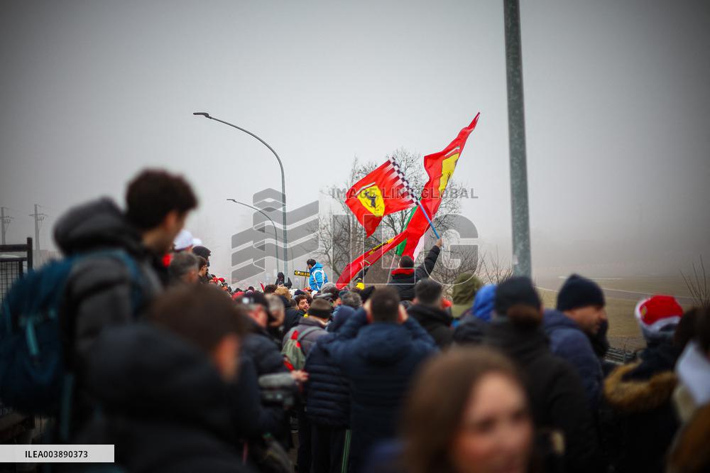 MOTORI - Formula 1 - Ferrari supporters for the first time of Lewis Hamilton on Ferrari F1