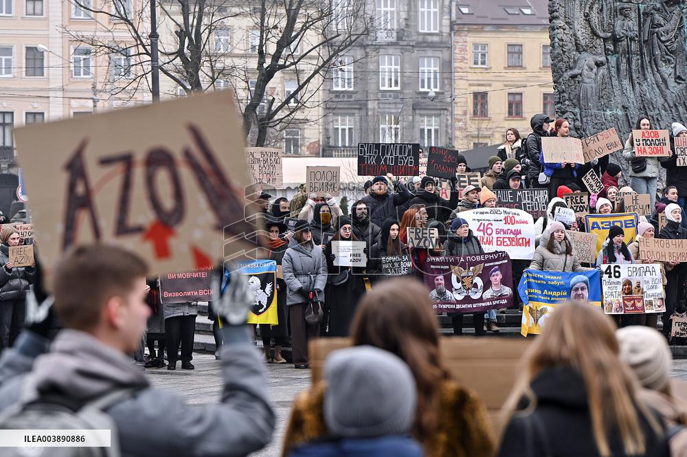 Rally to remind about Ukrainian POWs in LvivRally to remind about Ukrainian POWs in Lviv