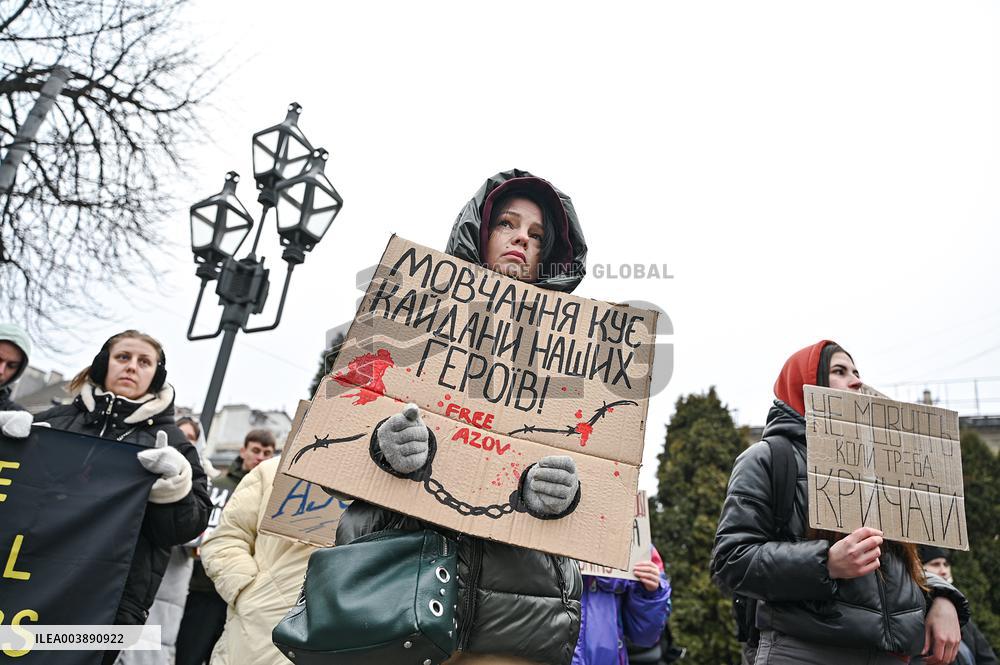 Rally to remind about Ukrainian POWs in LvivRally to remind about Ukrainian POWs in Lviv