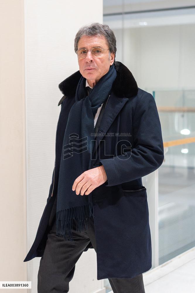Nicolas Sarkozy trial for illegal campaign financing from Lybia - Paris AJ