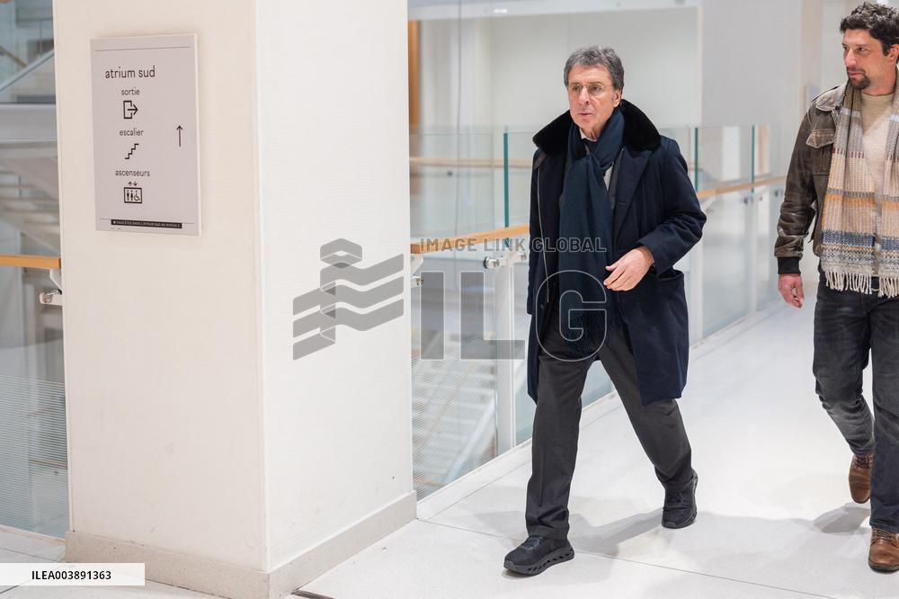 Nicolas Sarkozy trial for illegal campaign financing from Lybia - Paris AJ