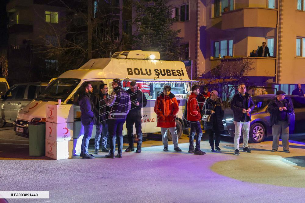 At Least 76 Dead In Turkish Ski Resort Hotel Fire - Turkey