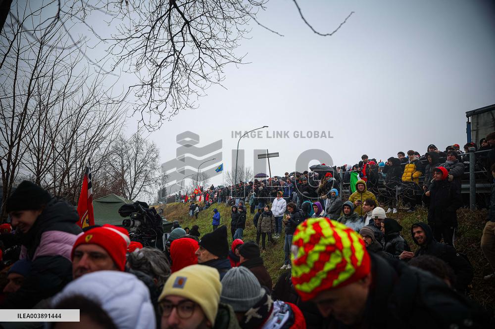 MOTORI - Formula 1 - Lewis Hamilton sulla Ferrari