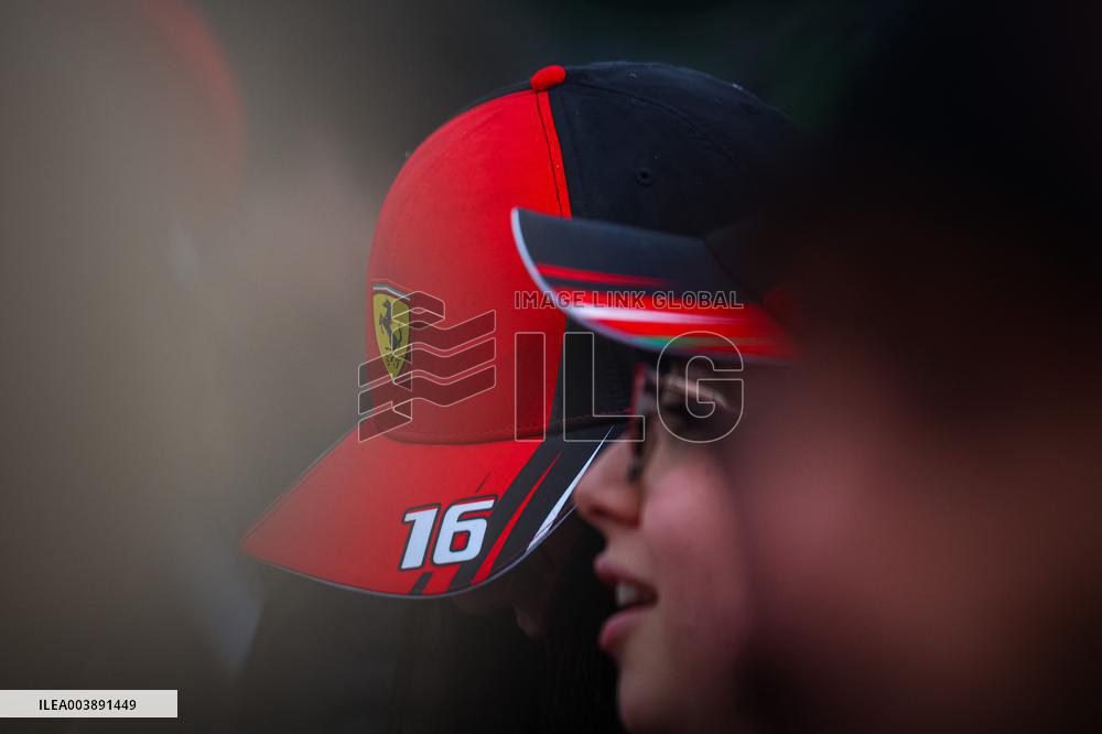 MOTORI - Formula 1 - Lewis Hamilton sulla Ferrari