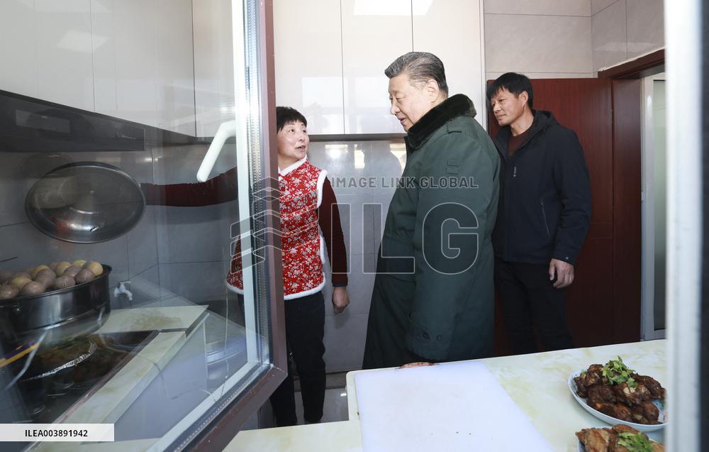 Xi Jinping Visit People Affected by Floods - China