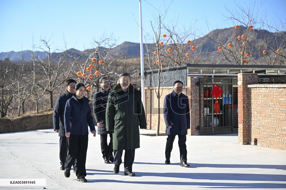 Xi Jinping Visit People Affected by Floods - China