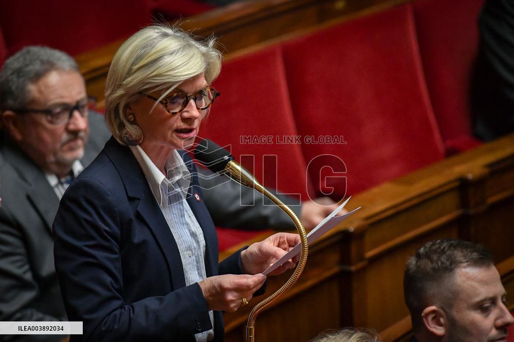 Questions to the government at the National Assembly in Paris FA