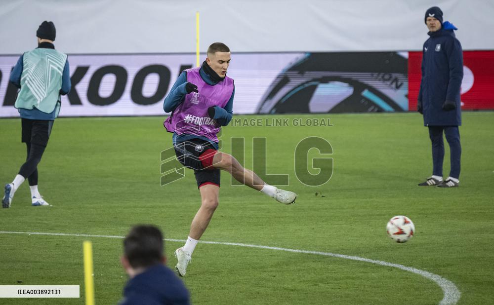 TWENTE FC TRAINING AND PK