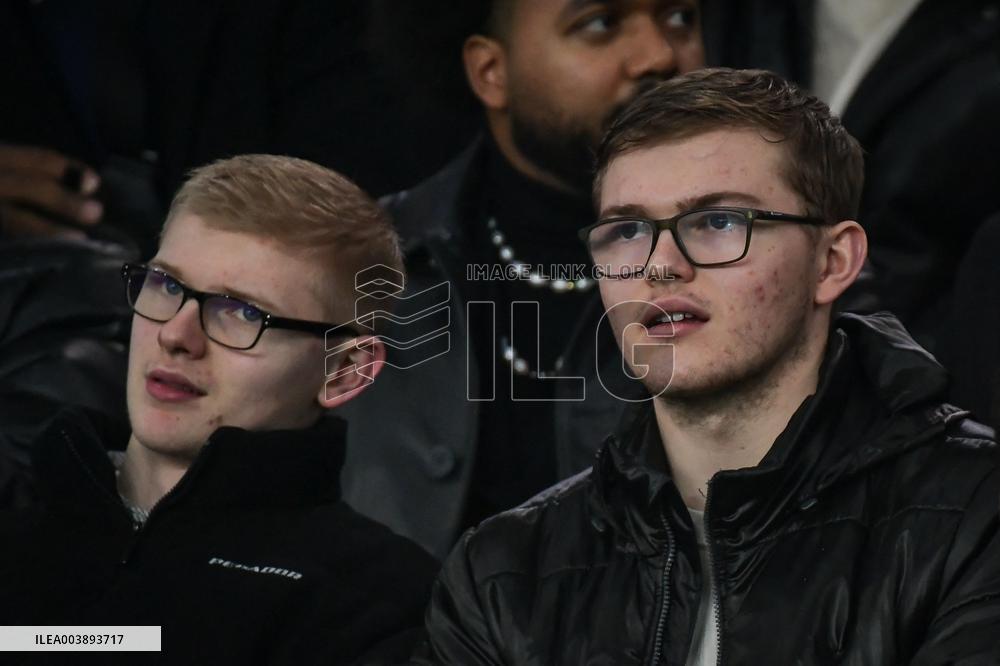 Champions League PSG vs Manchester City -Celebrities - FA