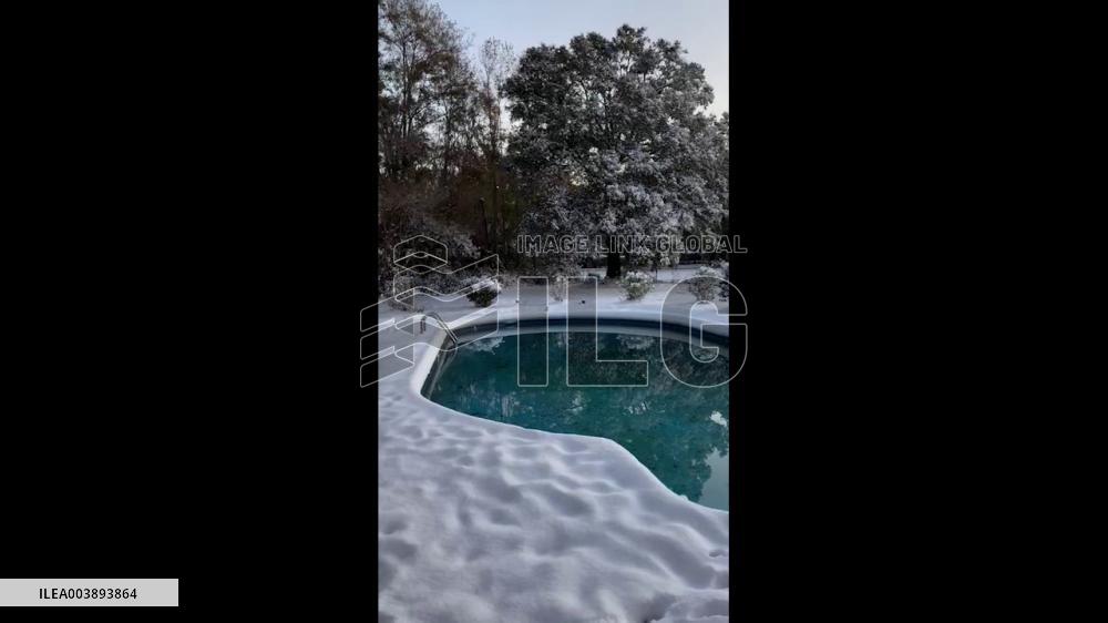 US: Historic Winter Storm Blankets South With Record-Breaking Snow