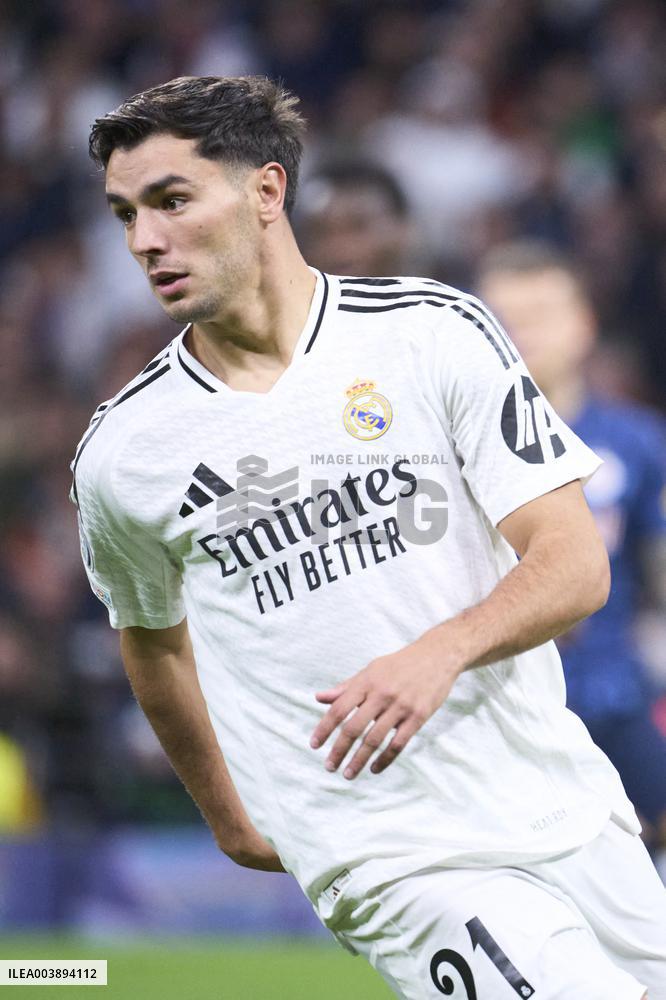 Real Madrid C.F. v FC Salzburg - Madrid