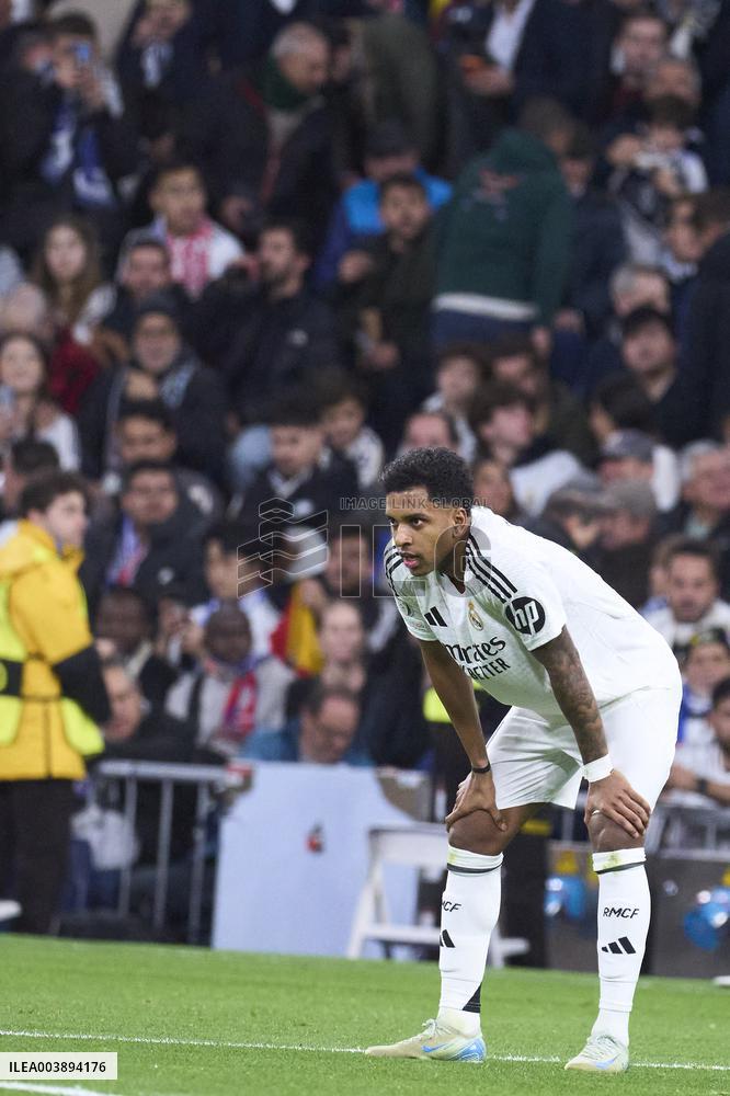 Real Madrid C.F. v FC Salzburg - Madrid