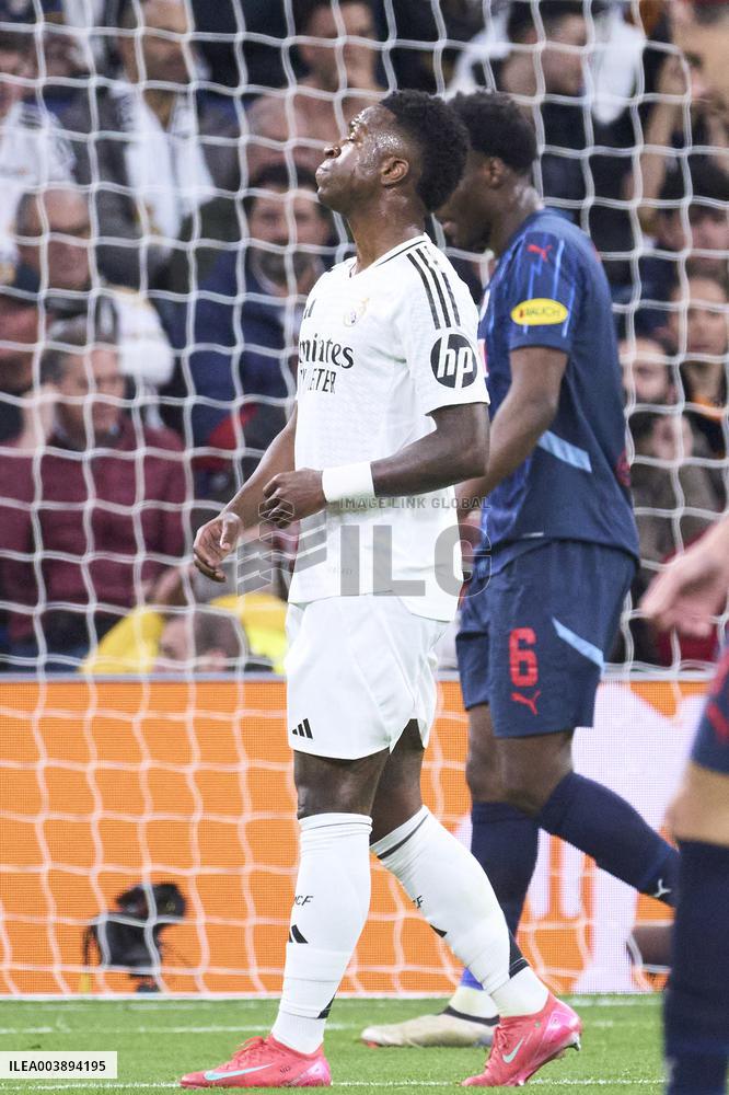 Real Madrid C.F. v FC Salzburg - Madrid