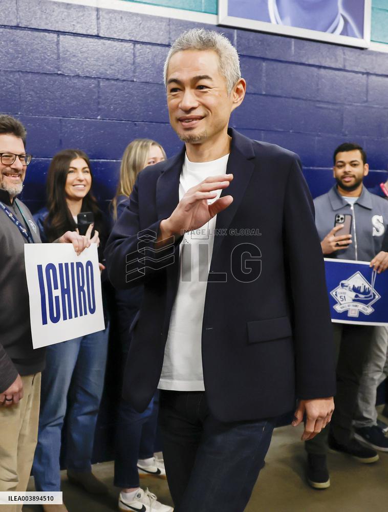 Baseball: Ichiro becomes 1st Asian elected to U.S. Hall of Fame