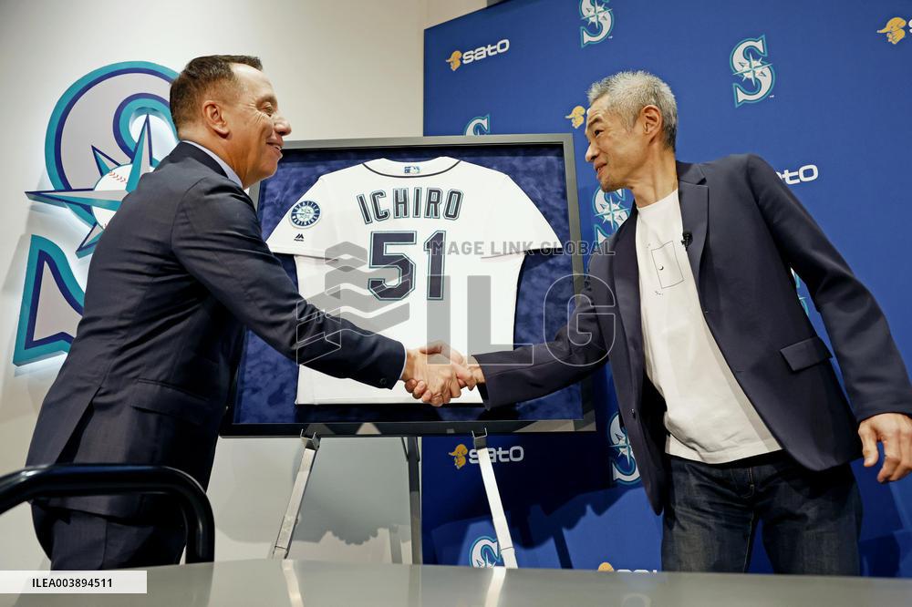 Baseball: Ichiro becomes 1st Asian elected to U.S. Hall of Fame