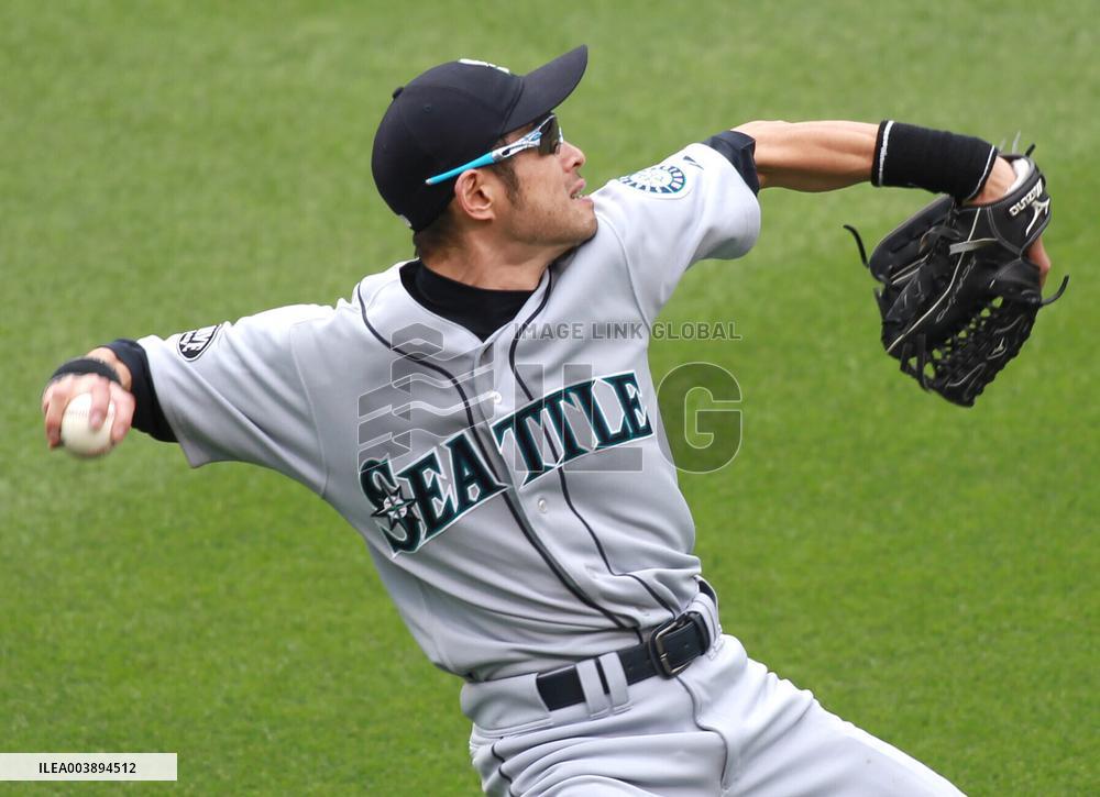 Baseball: Ichiro becomes 1st Asian elected to U.S. Hall of Fame
