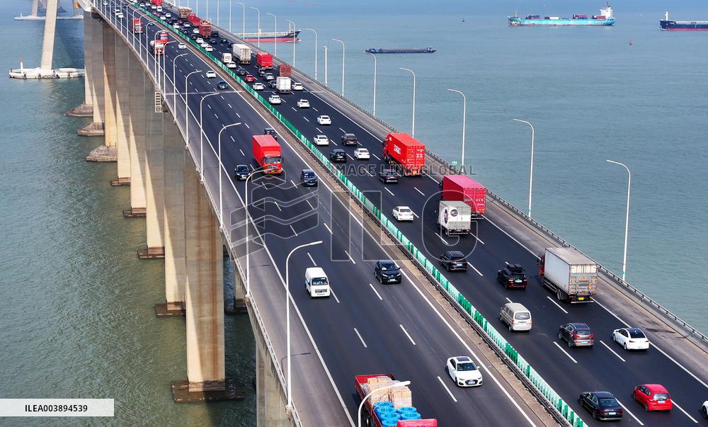 Spring Festival Expressway Peak