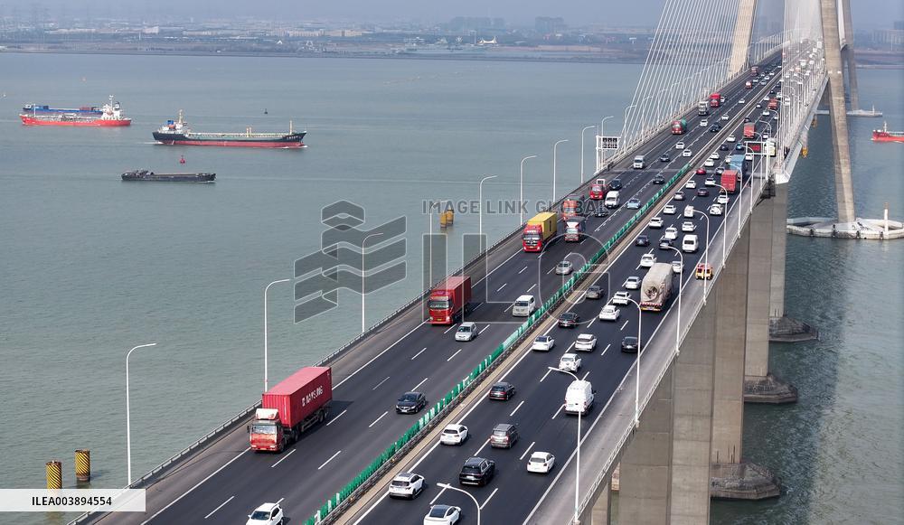 Spring Festival Expressway Peak