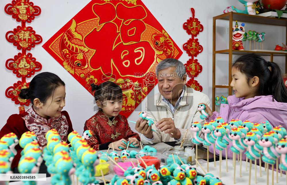 Snake-theme Handmade Clay Sculpture