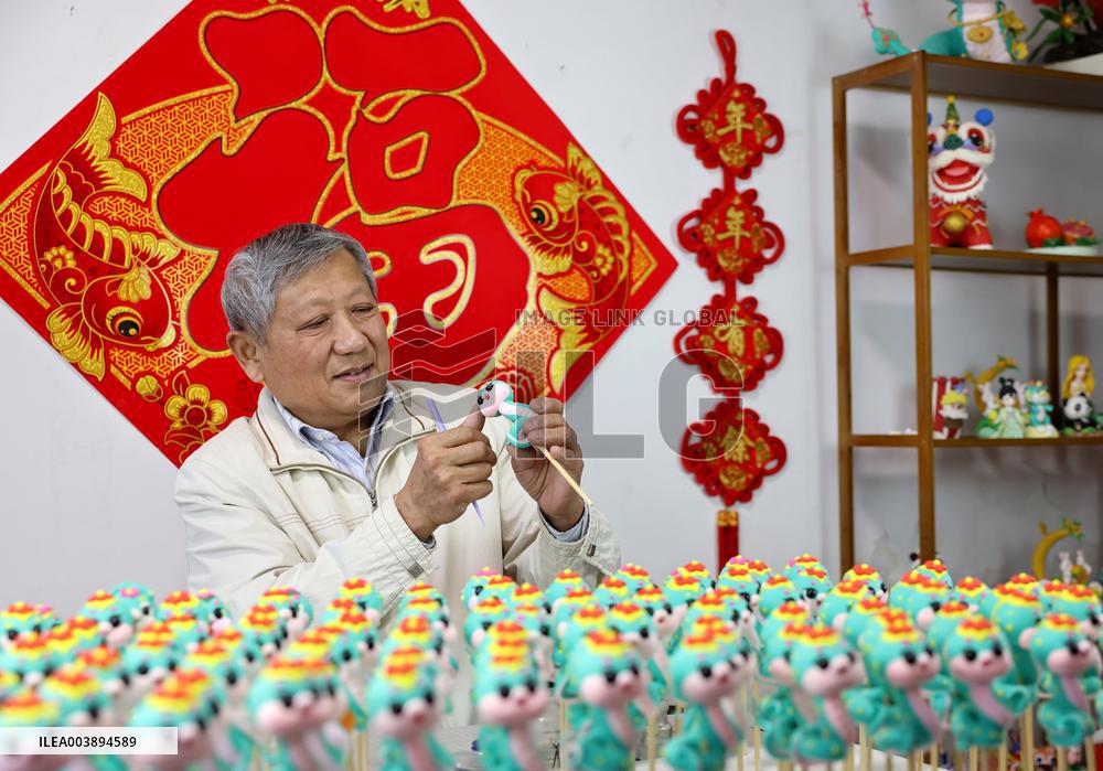 Snake-theme Handmade Clay Sculpture