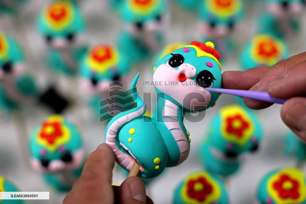 Snake-theme Handmade Clay Sculpture