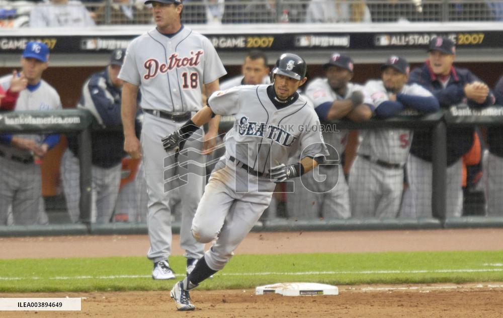 Baseball: Ichiro becomes 1st Asian elected to U.S. Hall of Fame