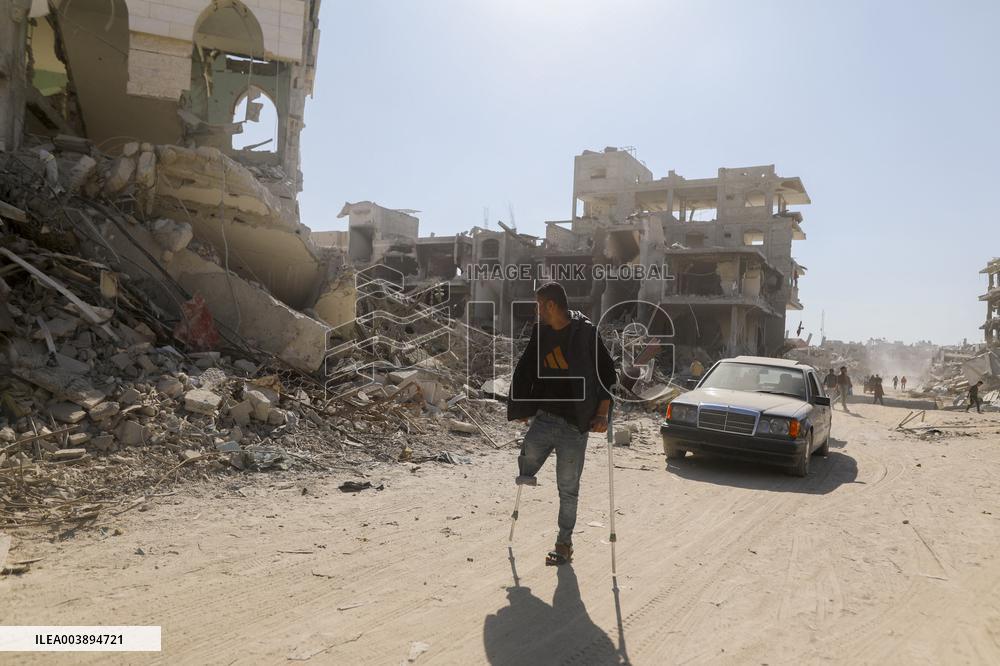 Third Day of A Ceasefire Between Israel and Hamas - Gaza