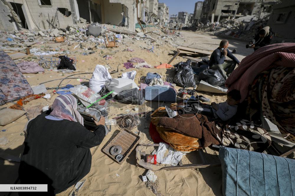 Third Day of A Ceasefire Between Israel and Hamas - Gaza