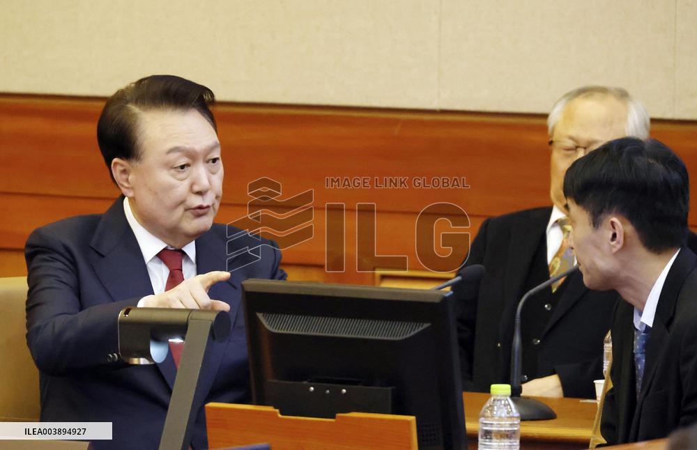 Court hearing for impeached S. Korean president