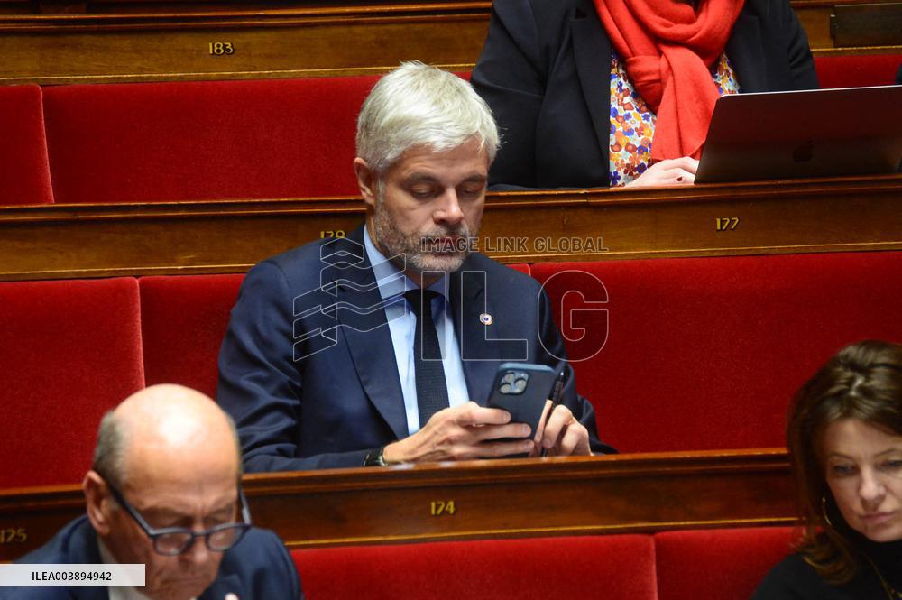 Questions to The Government - Paris