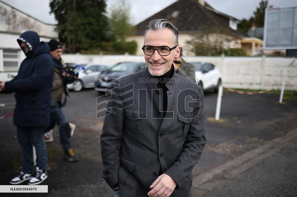 Monique Oliver's Lawyer Outside The Police Station - Argentan