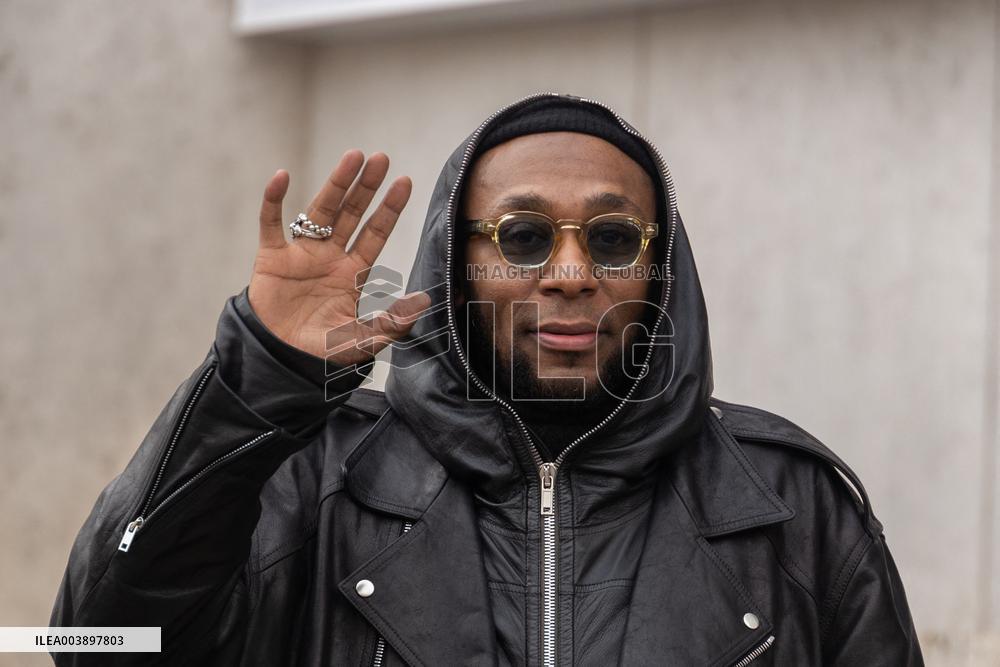 PFW - Rick Owens - Arrivals NB